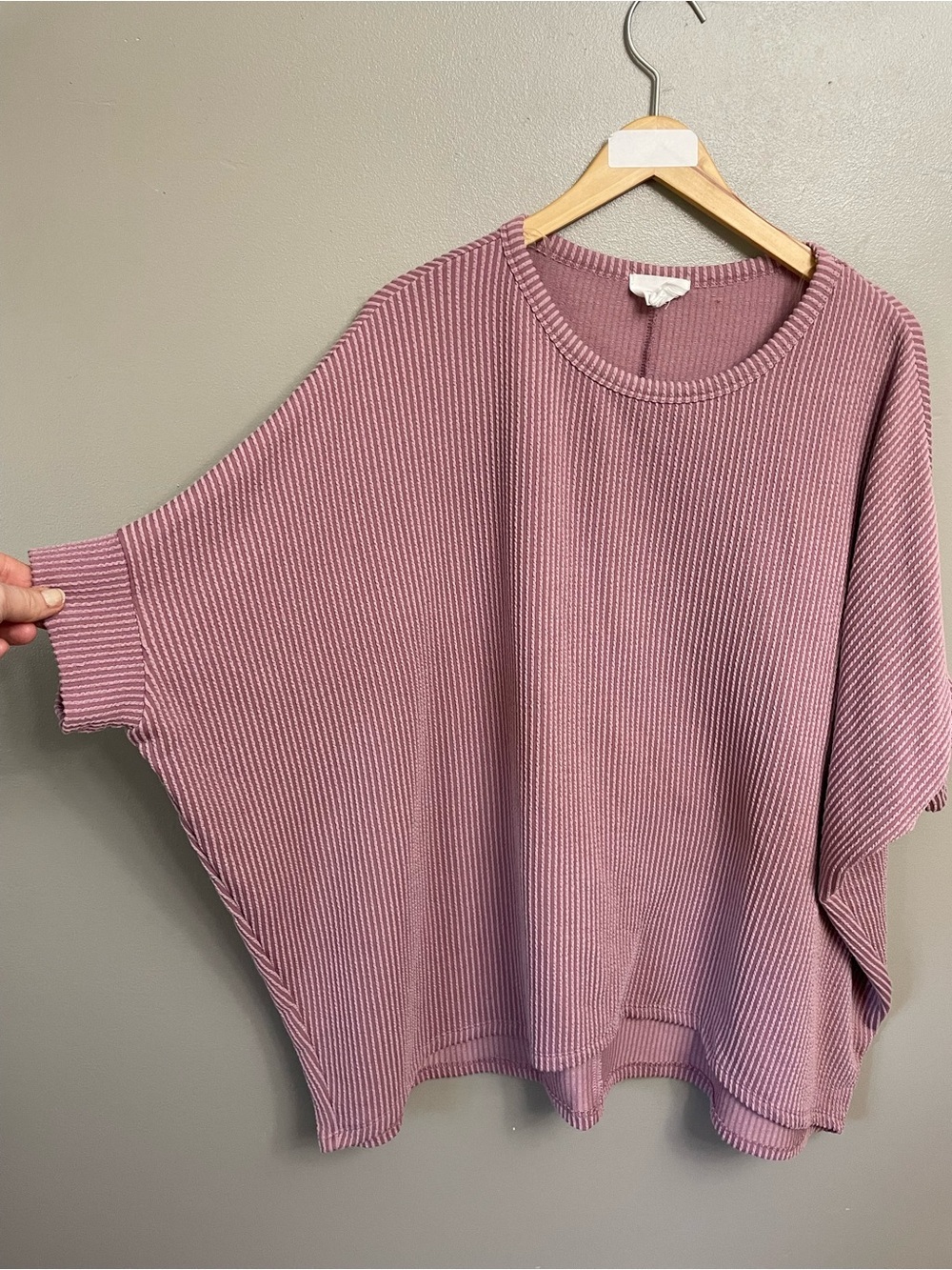 Andree By Unit small medium  dusty pink dolman sleeve Knit Top